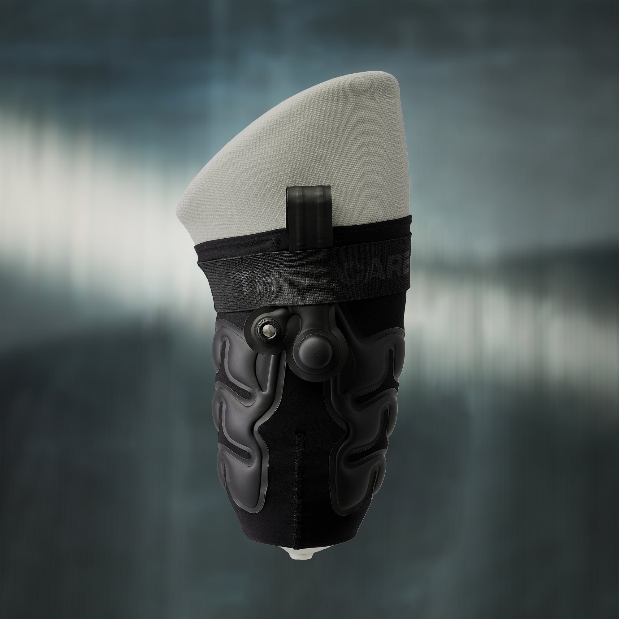 Mastering Volume Fluctuation in Transfemoral Amputees: Why the Overlay Transfemoral Is the Next-Gen Answer for Socket-Fit Comfort