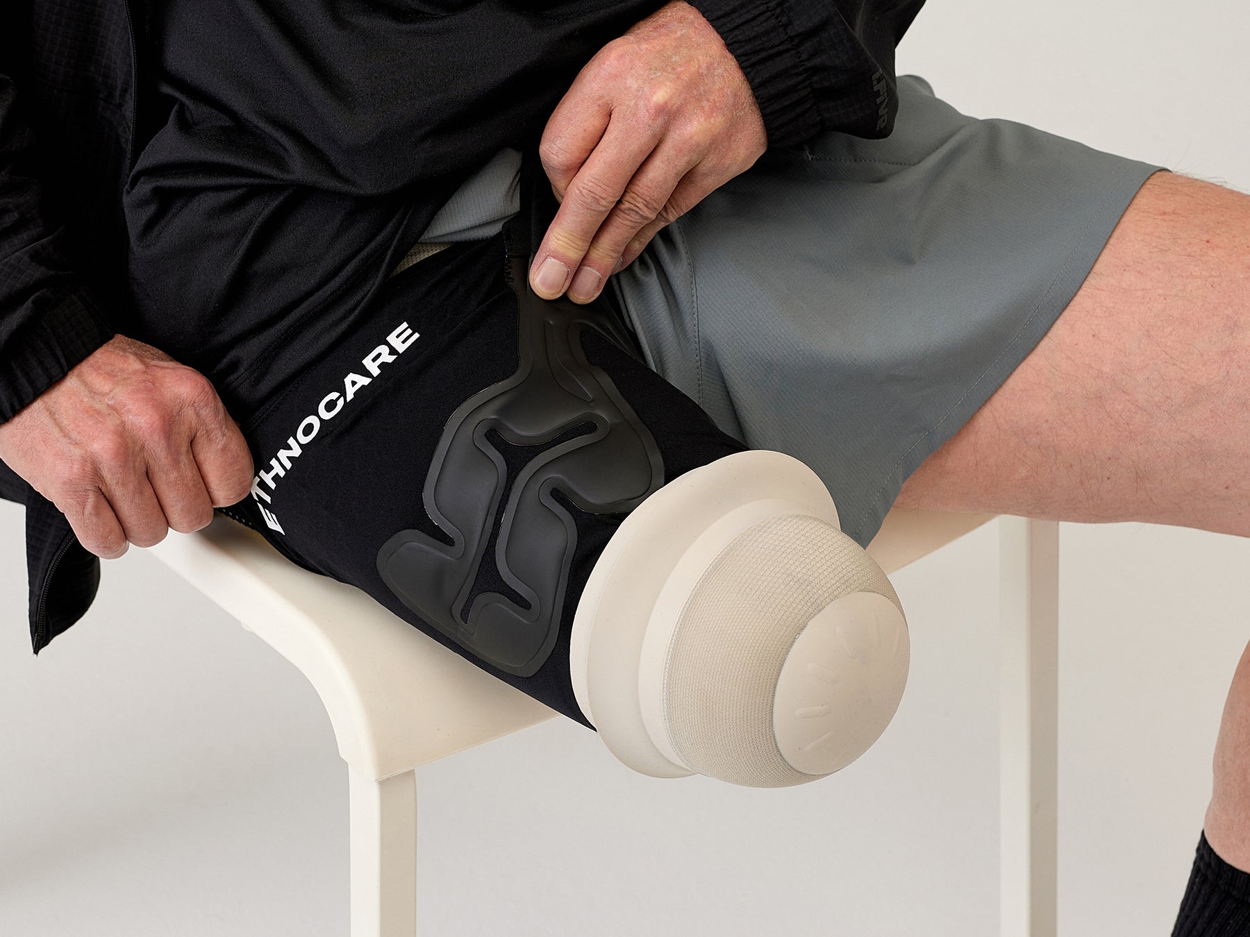 Overlay Transfemoral