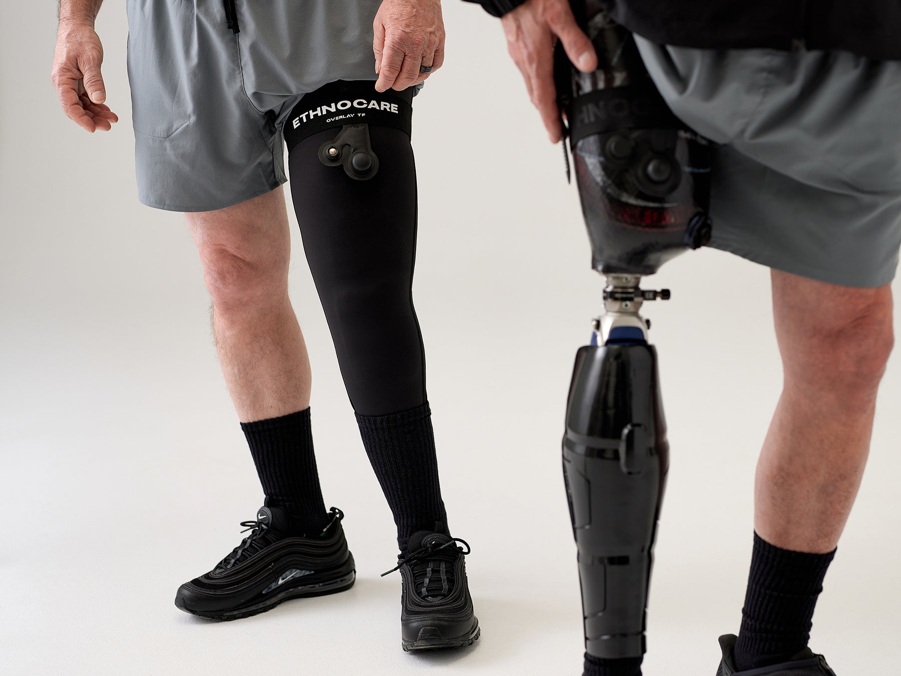 Overlay Transfemoral