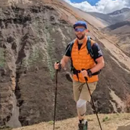 Rich Potter amputee using the Overlay to break world record and stay comfortable
